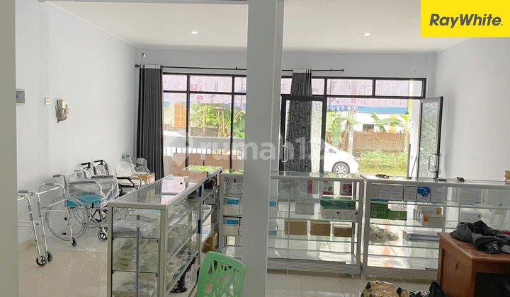 Modern Minimalist House for Sale on Jl Puri Beta Timur - Ciledug 2