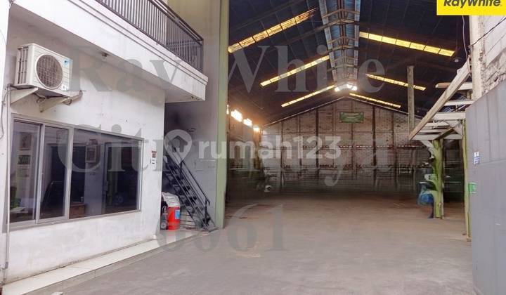 Jual Murah Gudang Pinggir Jl Raya Serang - Cikupa muat Kontainer Jual Murah Gudang Pinggir Jl Raya Serang - Cikupa muat Kontainer