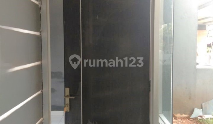 Affordable House for Rent in Park View, 10 Minutes to Mall Ciputra Citra Raya 2