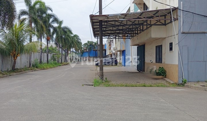 Dijual Gudang Gandeng Baru di Jatake