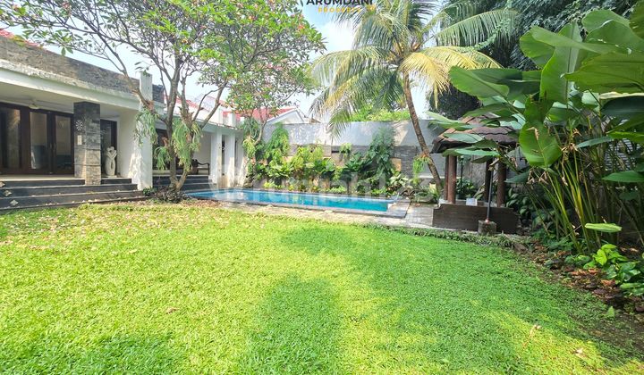 For Rent: A Cozy and Serene House with a Spacious Garden and Large Parking, Located Near Tb Simatupang Toll Road, Office Areas, and Close to International Schools in Ampera Kemang, South Jakarta. For Rent: A Cozy and Serene House with a Spacious Garden and Large Parking, Located Near Tb Simatupang Toll Road, Office Areas, and Close to International Schools in Ampera Kemang, South Jakarta.