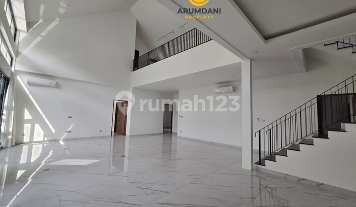 For Rent Modern Minimalist Luxury House New Building Near Embassy, Headquarters, Offices, and Culinary Area Selong Senopati Kebayoran Baru South Jakarta