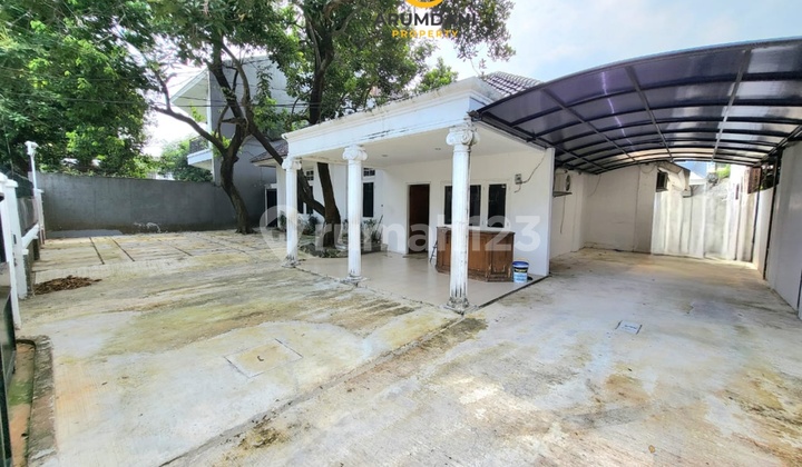 For Rent: House Suitable for Office Near Senayan, Mega Kuningan, Sudirman, and Thamrin, Good Location in Menteng Area, Central Jakarta For Rent: House Suitable for Office Near Senayan, Mega Kuningan, Sudirman, and Thamrin, Good Location in Menteng Area, Central Jakarta