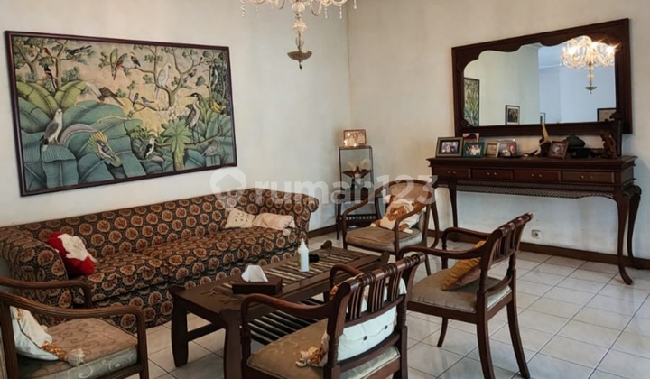 Dijual Cepat Rumah Lama Lokasi Pinggir Jalan Raya bisa Bangun Multifungsi atau Rumah Lagi atau Ruang Usaha atau Ruko atau Rumah Makan atau Klinik atau Cafe Resto Harga Murah Area Kemang Jakarta Selatan Dijual Cepat Rumah Lama Lokasi Pinggir Jalan Raya bisa Bangun Multifungsi atau Rumah Lagi atau Ruang Usaha atau Ruko atau Rumah Makan atau Klinik atau Cafe Resto Harga Murah Area Kemang Jakarta Selatan