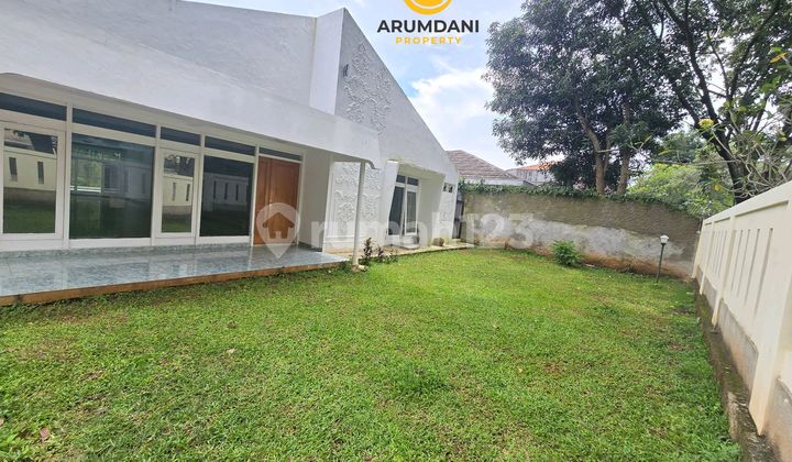 For Rent: Affordable House Suitable for Office and Residence Near New Zealand School, Culinary Spots, and Kemang Raya Area, South Jakarta
