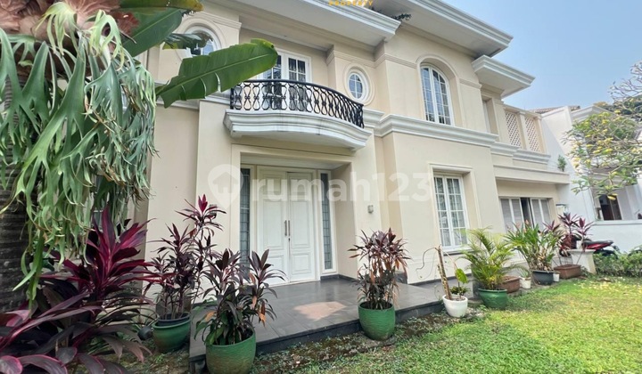 For Rent: Beautiful, Serene, Excellent Newly Renovated House Ready to Occupy Near Golf Hill and International School in Pondok Indah Area, South Jakarta 1