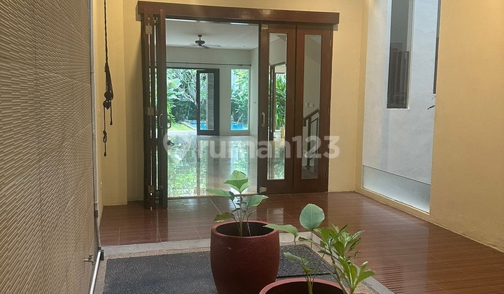 Disewakan Rumah Cantik Modern Dekat Sekolah New Zealand Dan Kemang Raya Area Kemang Jakarta Selatan 2