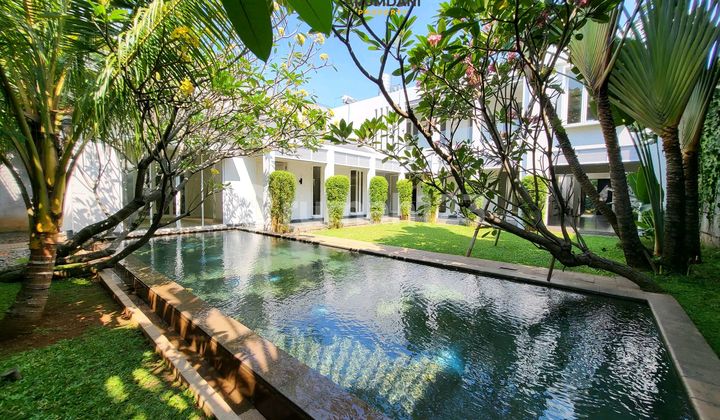 For Rent: Beautiful Luxurious Serene Bali-Themed House, Location Near French School, MRT, Restaurants, and Cipete Raya Cafes in Cipete Cilandak, South Jakarta Area. For Rent: Beautiful Luxurious Serene Bali-Themed House, Location Near French School, MRT, Restaurants, and Cipete Raya Cafes in Cipete Cilandak, South Jakarta Area.