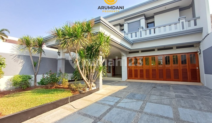 Dijual Rumah Cantik Asri Bangunan Bangus Lokasi Strategis Dekat Sekolah Internasional dan Dekat MRT dan Kuliner Cipete Raya Area Cipete Cilandak Jakarta Selatan Dijual Rumah Cantik Asri Bangunan Bangus Lokasi Strategis Dekat Sekolah Internasional dan Dekat MRT dan Kuliner Cipete Raya Area Cipete Cilandak Jakarta Selatan