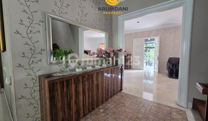 For Rent Beautiful House Can Be Used as Office and Residence Affordable Price Strategic Location Kemang Cipete Area South Jakarta