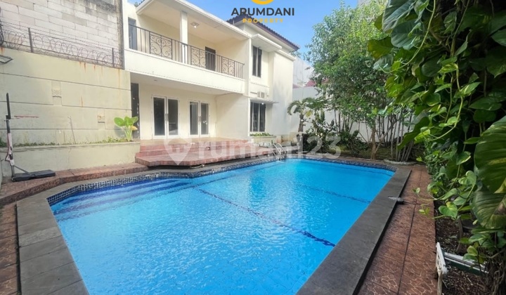 Beautiful Serene House for Rent, Affordable Price, Strategic Location. Near Kemang Raya, Kuningan, and Kebayoran Baru, Affordable Price, Kemang Area, South Jakarta. Beautiful Serene House for Rent, Affordable Price, Strategic Location. Near Kemang Raya, Kuningan, and Kebayoran Baru, Affordable Price, Kemang Area, South Jakarta.