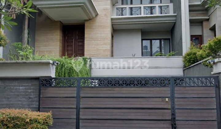 Dijual Cepat Rumah Harga Murah Lokasi Strategis Dekat Pakubuwono dan Senayan dan Senopati Area Kebayoran Baru Jakarta Selatan