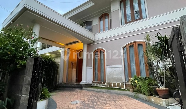 For Quick Sale: Luxury House in Prime Location Near International School, Golf Hill, and Pondok Indah Mall, Pondok Indah Area, South Jakarta