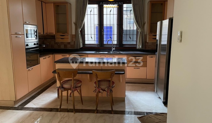 For Sale Luxury House Strategic Location Near Kemang and Mabes and Senopati and International School and Near Darmawangsa Area Kebayoran Baru South Jakarta