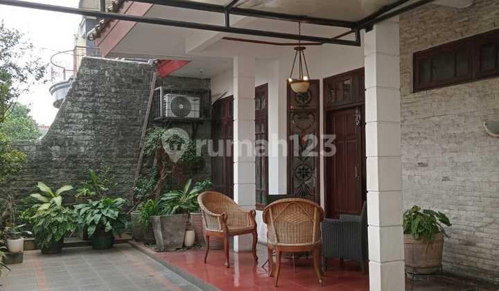 Dijual Cepat Rumah Murah Lokasi Strategis Dekat Scbd dan Senopati Area Kebayoran Baru Jakarta Selatan Dijual Cepat Rumah Murah Lokasi Strategis Dekat Scbd dan Senopati Area Kebayoran Baru Jakarta Selatan