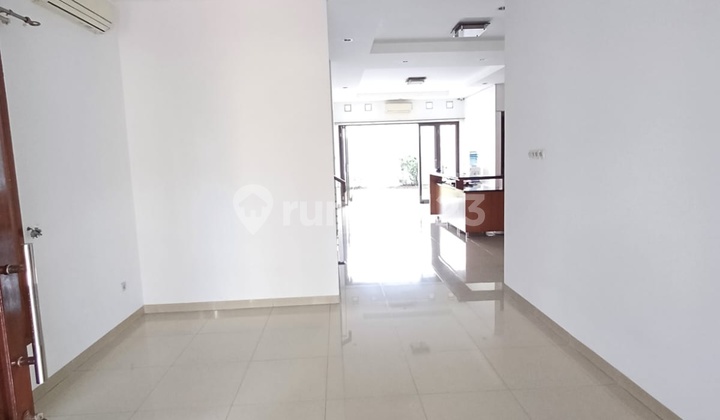Dijual Rumah Cantik Asri Bangunan Bangus Lokasi Strategis Dekat Sekolah Internasional dan Dekat MRT dan Kuliner Cipete Raya Area Cipete Cilandak Jakarta Selatan 2
