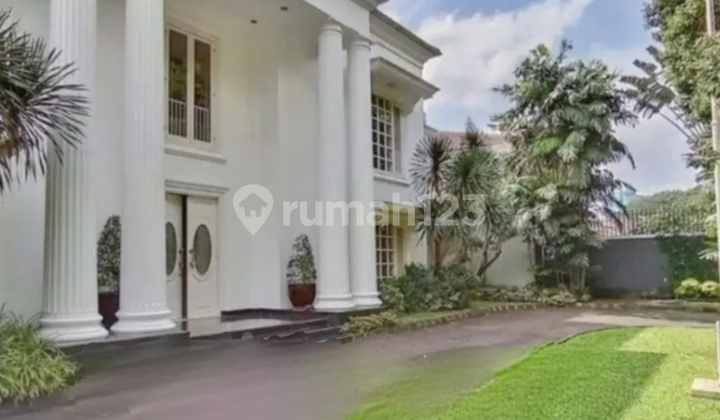 Luxury House for Sale, Prime Location in Embassy and Officials Area, Close to Mabes and Senayan, Near SCBD and Gunawarman, Selong, Kebayoran Baru, South Jakarta