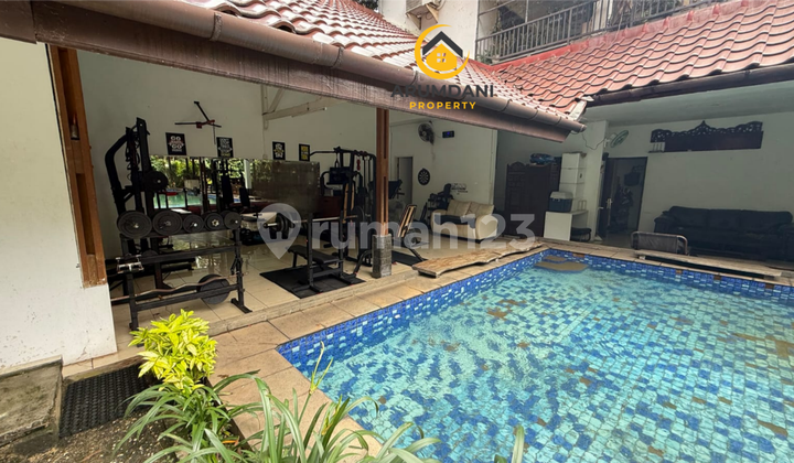 Dijual Rumah Pribadi Konsep Compound Luas Tanah 1.295 Meter Terdiri Dari 3 Hunian dengan Akses Masuk Masing-Masing. Sangat Cocok untuk Keluarga Besar Multi-Generasi, Private Residence, atau Kombinasi Tinggal & Sewa Harga Murah Depat MRT Cipete dan Pondok  2