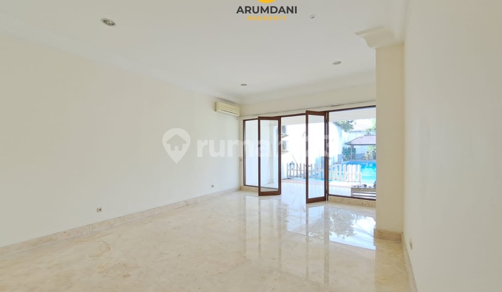 Dijual Cepat Rumah Mewah Area Premium Zona Komersial Bisa Buat Kantor Atau Hotel Atau Kost Kostan Atau Klinik Atau Rumah Sakit Atau Bank Atau Ruko Atau Supermarket Atau Restoran Atau Cafe Atau Lainnya Lokasi Pinghir Jalan Raya Jl. Antasari Raya Dekat Kema 2