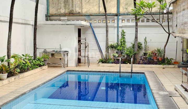 Dijual Rumah Cantik Asri Dalam Townhouse Area Pejaten Jakarta Selatan