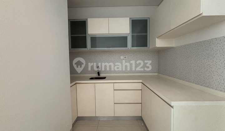 Dijual Unit Apartemen 3kt Siap Huni. Bagus. Brand New Di Grand Madison. Central Park. Jakarta Barat.