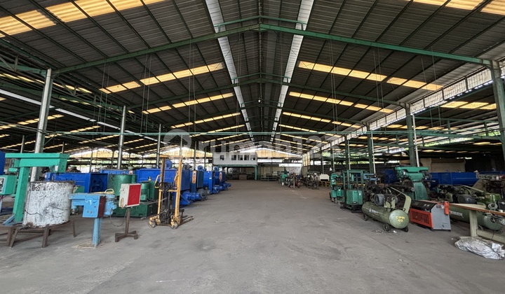 Independent Warehouse Ex-Industry for Sale in Tangerang