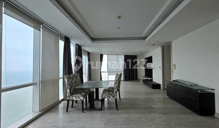 Exclusive Seaview Residence - Regatta Apartment