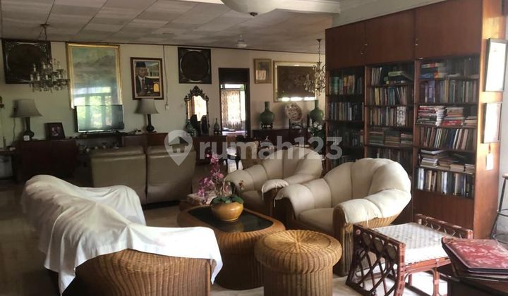 Dijual Rumah Tua Terawat Dan Asri Di Cilandak. Jakarta Selatan