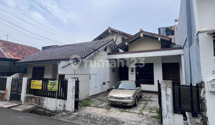 Rumah Dijual - Jalan Petojo Sabangan Iii, Gambir - Jakarta Pusat