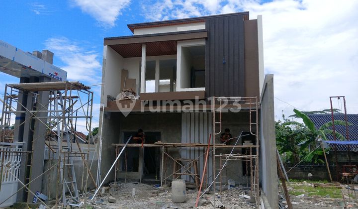 2-Storey House For Wealthy Merchants For Investment & Business 2-Storey House For Wealthy Merchants For Investment & Business