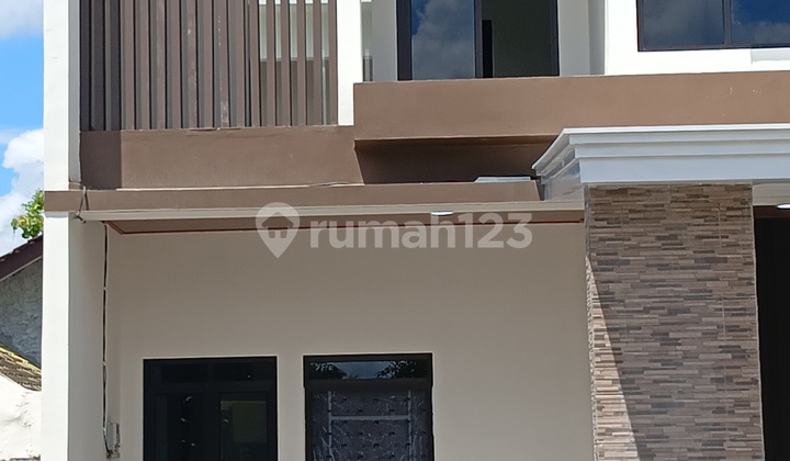 Temukan Rumah Impian di Wonosari, 2 Lantai Rumah Modern 1