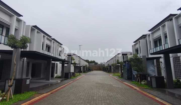 Premium House for Rent in BSD at an Affordable Price Premium House for Rent in BSD at an Affordable Price