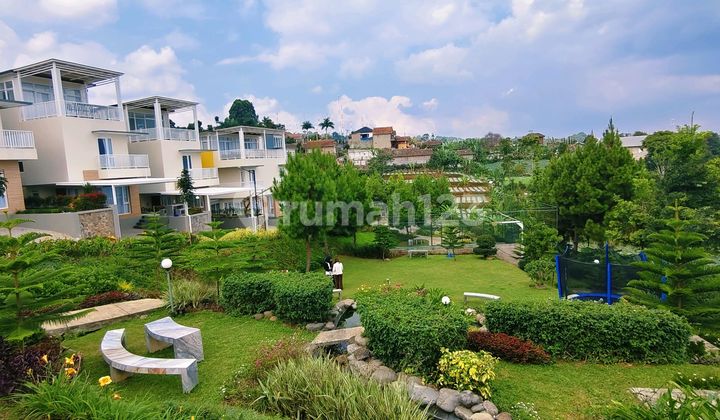 For Sale Exclusive Villa House With Beautiful Mountain and City Views Nice House SHM at Muku Coffee, Comp. Valle Verde Villa & Residences, Jl. Pasirhalang No. 33, Pasirhalang, Cisarua, West Bandung, West Java, Indonesia, 40551, Lembang 2
