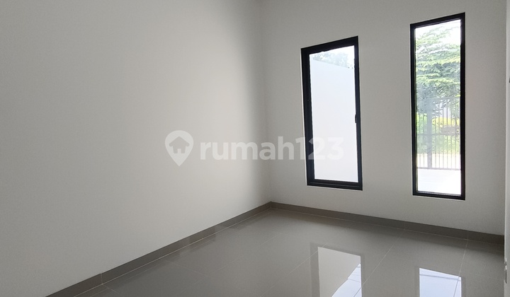 New House @Independent Building, In Meruya Area West Jakarta @The Location is Very Strategic 2