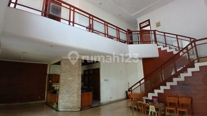 Dijual Cepat Rumah Tua di Pejaten Barat, Pasar Minggu, Jakarta Selatan 2