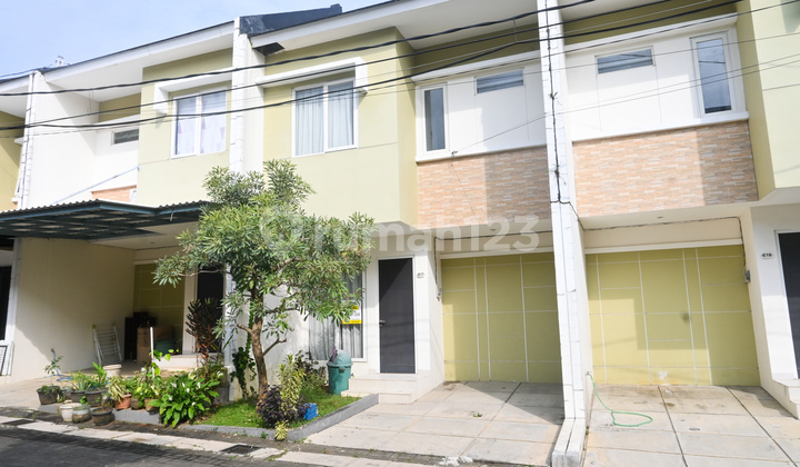 Rumah 2 Lantai Siap Huni di Perumahan Darmawangsa Hills At Pamoyanan, Bogor 2