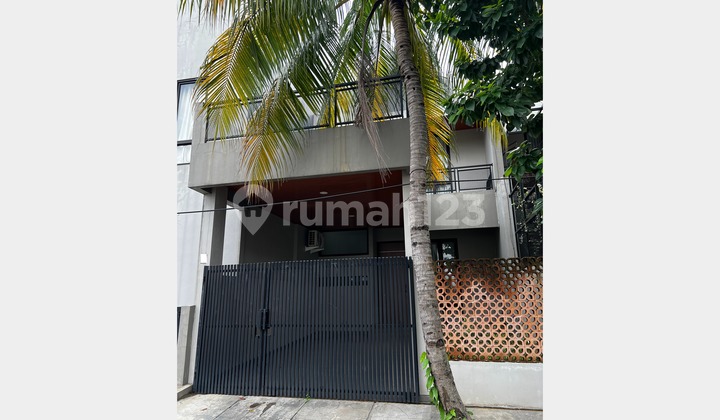 For Rent Beautiful New House in Melati Mas Serpong, South Tangerang