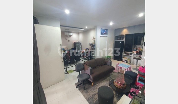 Rumah Bagus Siap Huni di Cluster Atlanta Village - Gading Serpong Rumah Bagus Siap Huni di Cluster Atlanta Village - Gading Serpong