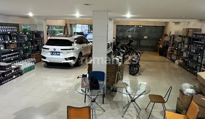 Dijual/ Disewa Ruko (2 Ruko) Pinggir Jalan Area Ramai 3 Lantai di Bsd Dijual/ Disewa Ruko (2 Ruko) Pinggir Jalan Area Ramai 3 Lantai di Bsd