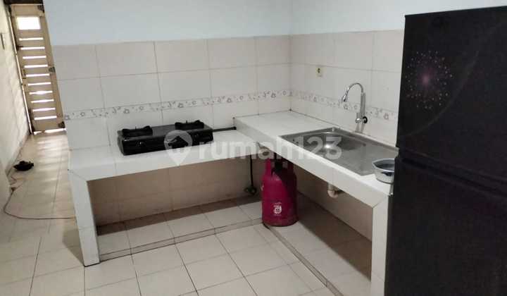 Rumah 2 Lantai Semi Furnished di Sutera Alba/Renata, Tangerang Selatan 2