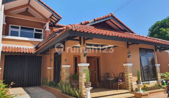 Comfortable Ready-to-Occupy House, Banyumanik, Semarang City, 1