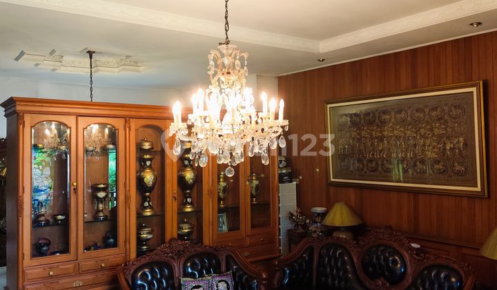 RUMAH MEWAH DI JATI CEMPAKA - 6 MENIT KE LRT JATIBENING & 12 MENIT KE BANDARA HALIM 2