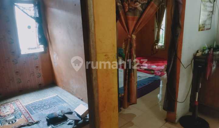 Di Jual Rumah Kampung Halaman Depan Luas Ada Pohon Rambutan Dan Sebagai Nya Halamn Belakng Tersedia Akses Masuk Mobil Jalan Luas.bangunan Baru 2