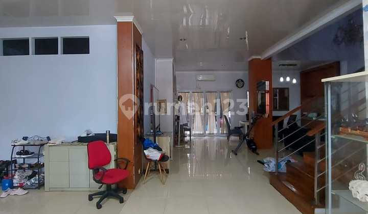 Di Jual Rumah 2.lantai.di Grand Wisata.bekasi 2