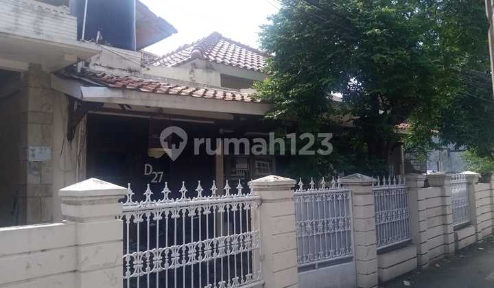 Di Jual Bu Rumah 2 Lantai.di Jati Waringin Bekasi