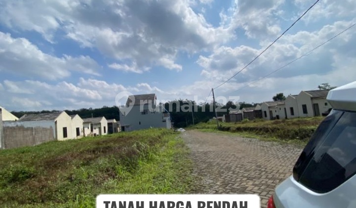 LAND PLOT NEAR THE AIRPORT SUITABLE FOR RESIDENCE
