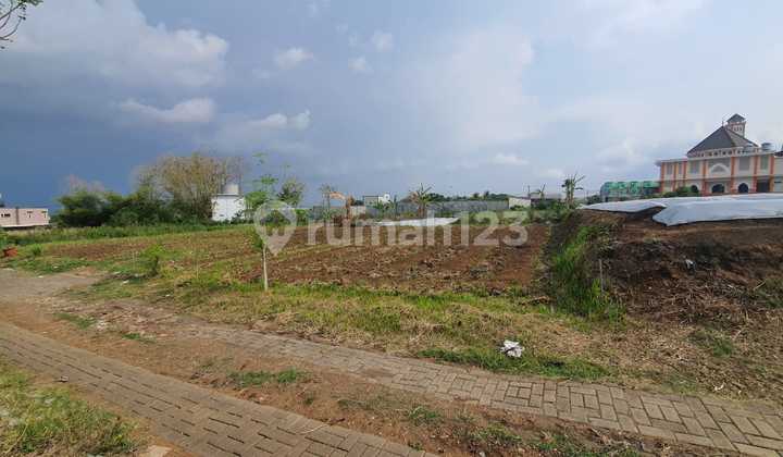 Land for sale, suitable for investment in Malang City.