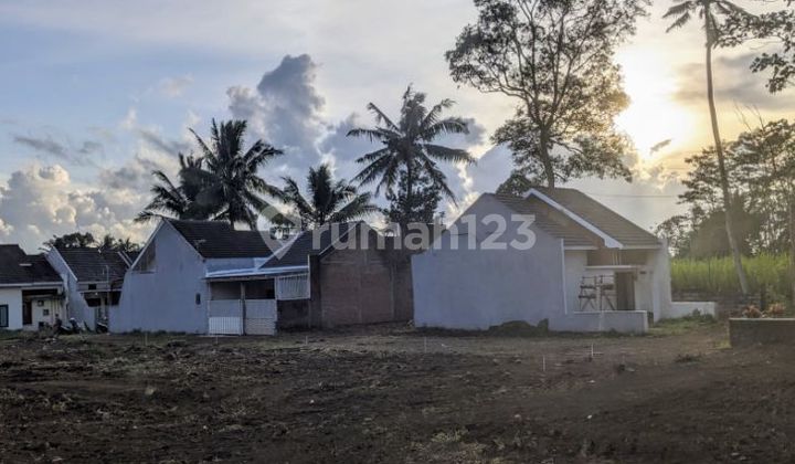 Rumah Unfurnished hanya 10 menit dari UB SHM