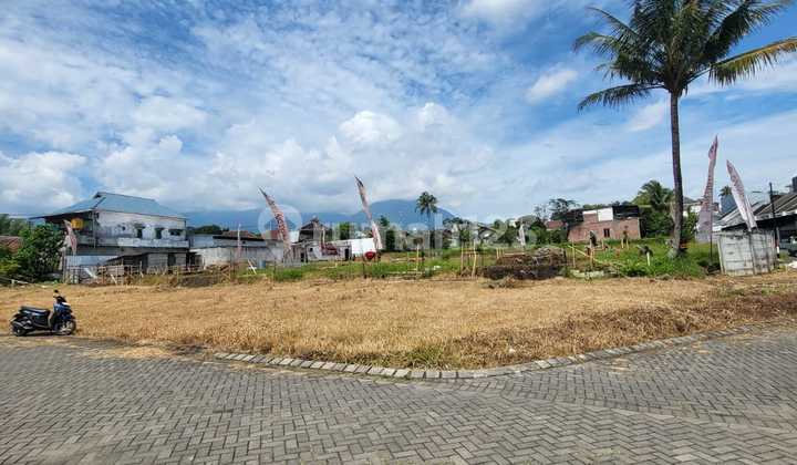Villa cocok untuk investasi, dekat dengan lokasi wisata di Batu