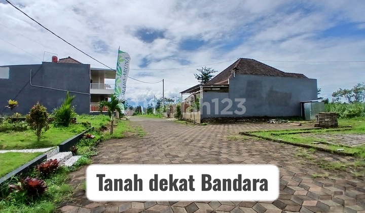 TANAH DEKAT BANDARA COCOK UNTUK HUNIAN DENGAN AKSES JALAN LEBAR TANAH DEKAT BANDARA COCOK UNTUK HUNIAN DENGAN AKSES JALAN LEBAR
